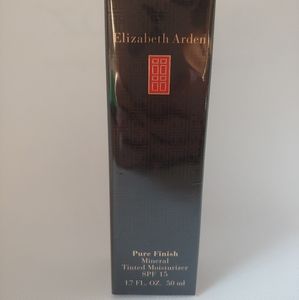 Elizabeth Arden Pure Finish Moisturizer sp…
